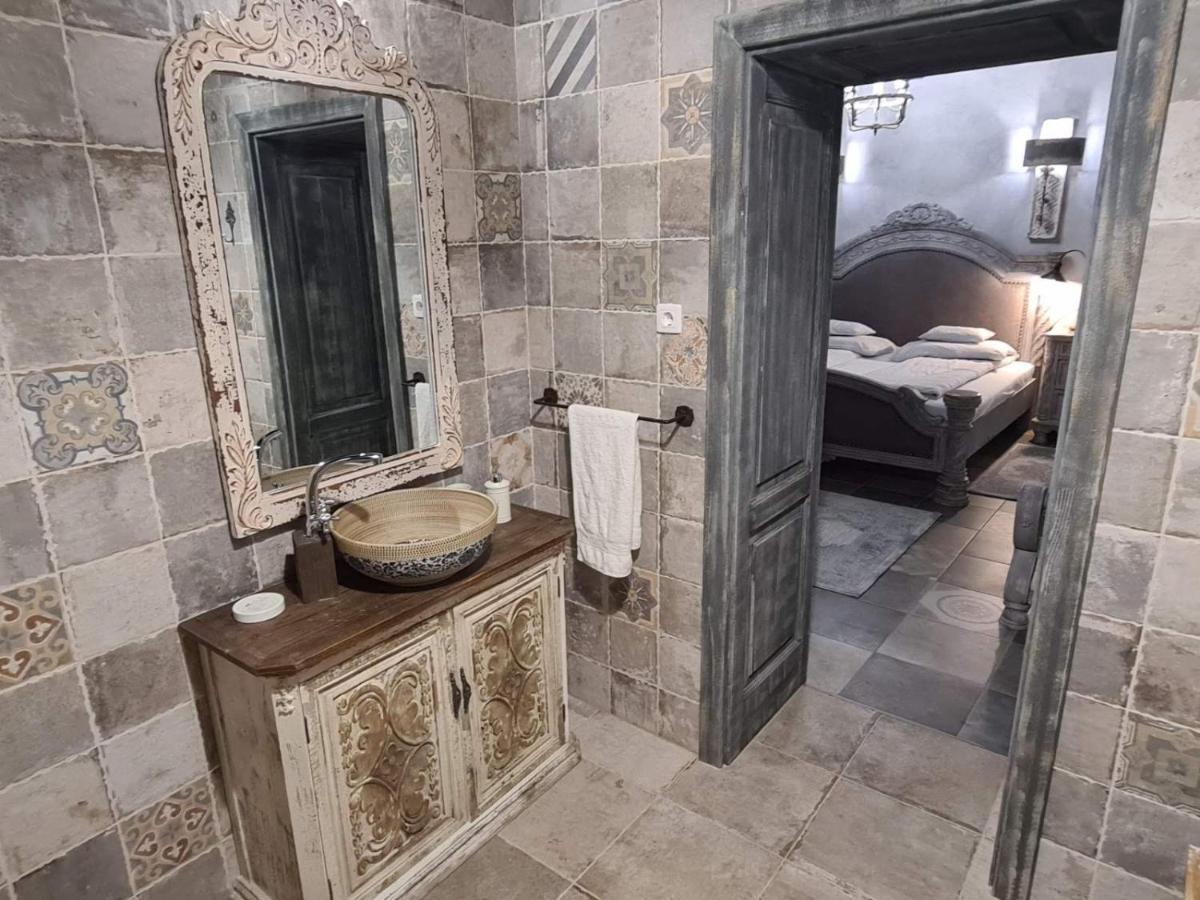 Resident Wellness Vendeghaz Bekescsaba Apartment Exterior foto